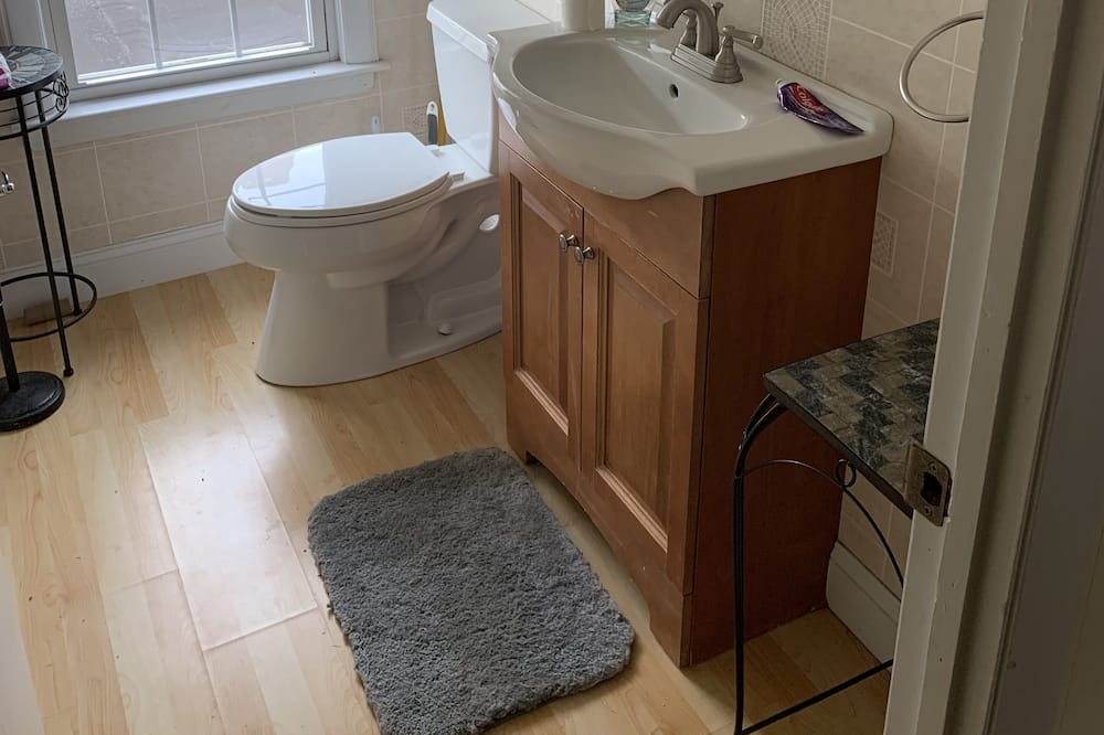 Photo of Bathroom in West Yarmouth