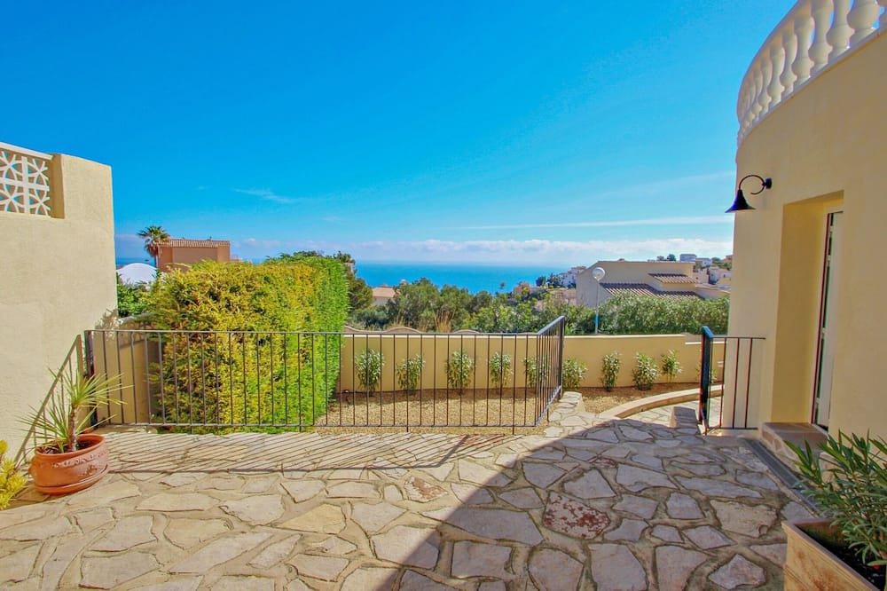 Photo of Patio Balcony in Cumbre del Sol