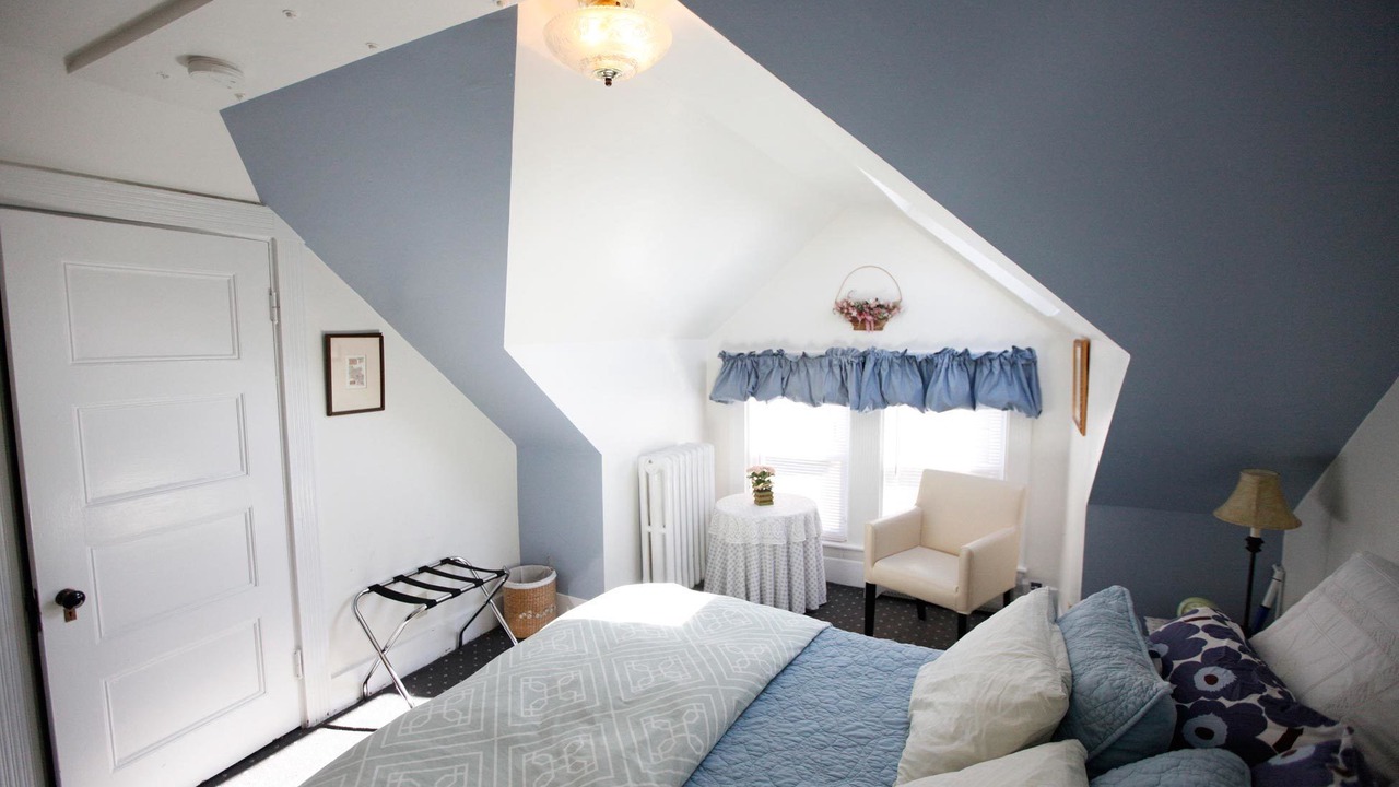 Photo of Bedroom in Newton Highlands