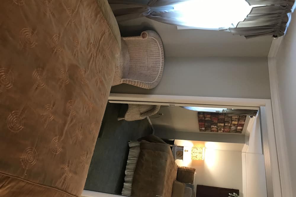 Photo of Bedroom in East Setauket