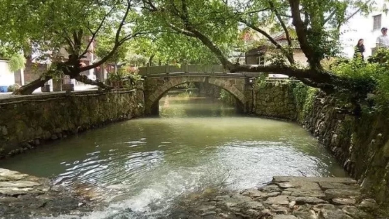 Photo of Outdoor in Pujiang County