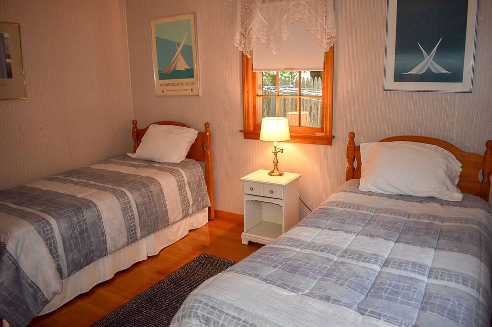 Photo of Bedroom in Dennis Port