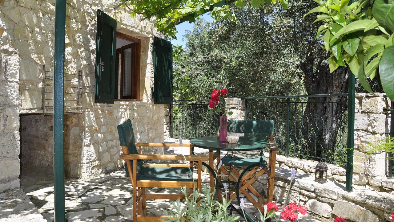 Photo of Outdoor in Mpogdanatika
