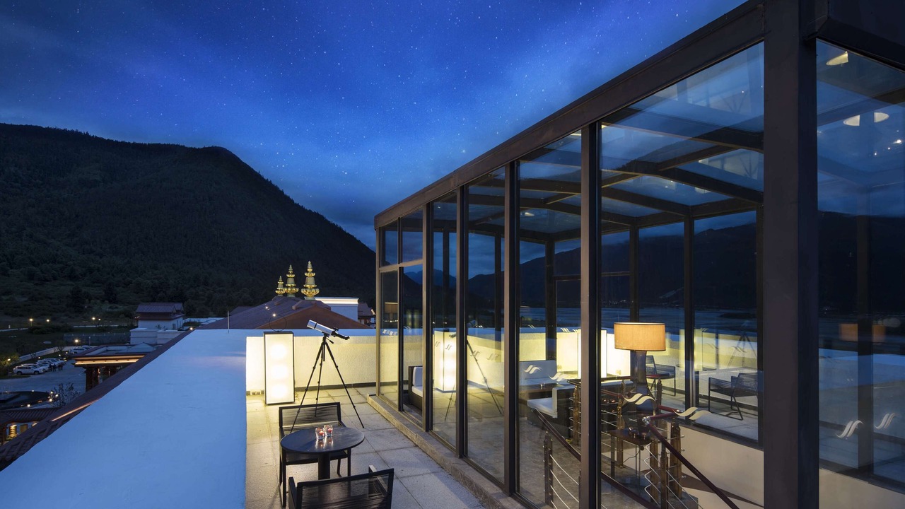 Photo of Patio Balcony in Mainling County