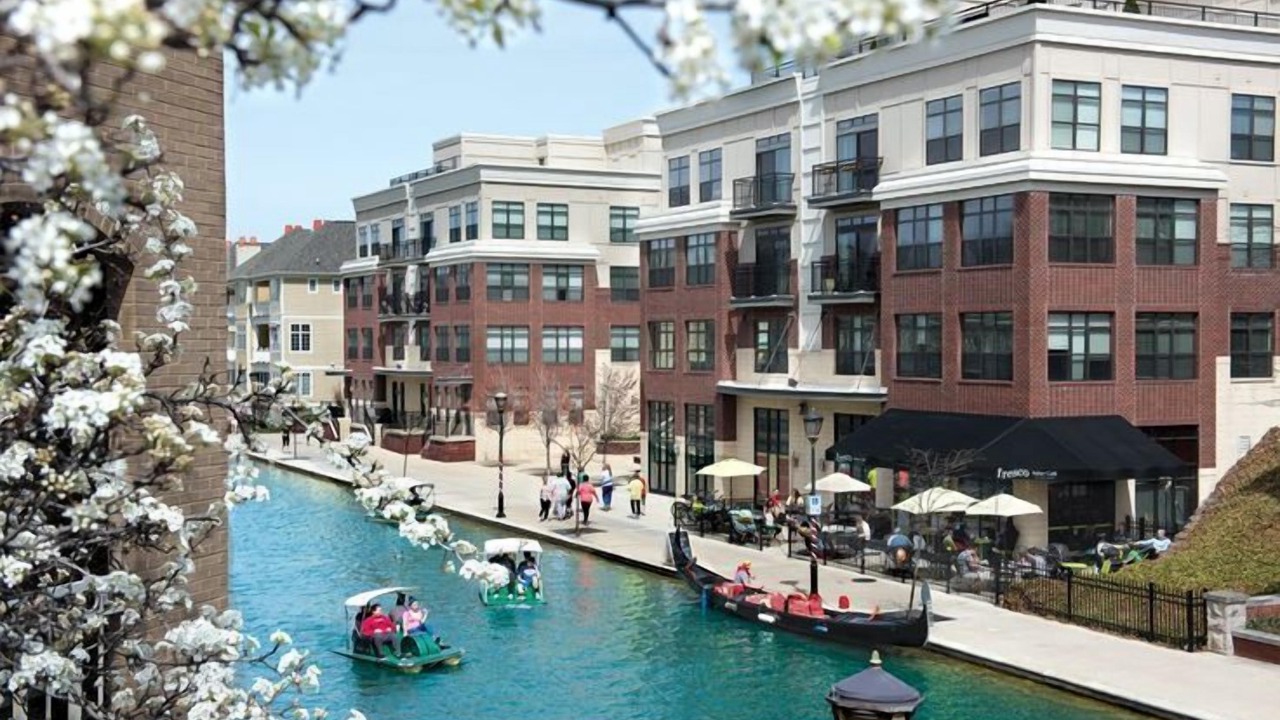Photo of Outdoor in Babe Denny