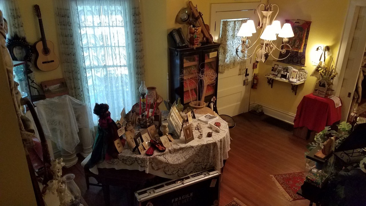 Photo of Others in Monticello