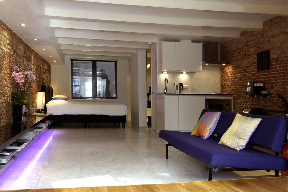 Photo of Bedroom in Canal Ring