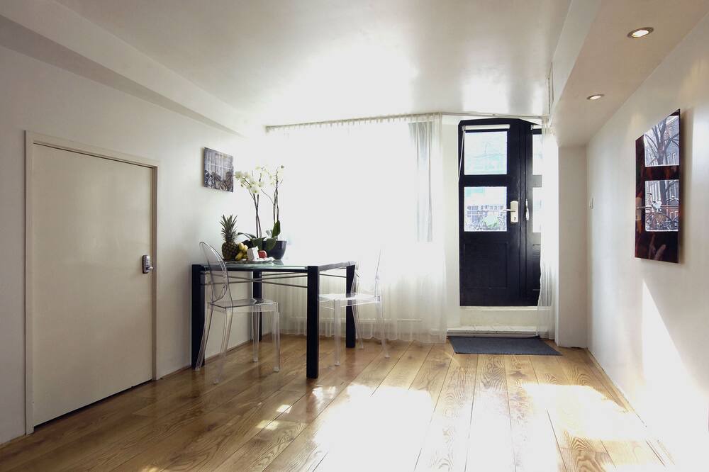 Photo of Bedroom in Canal Ring