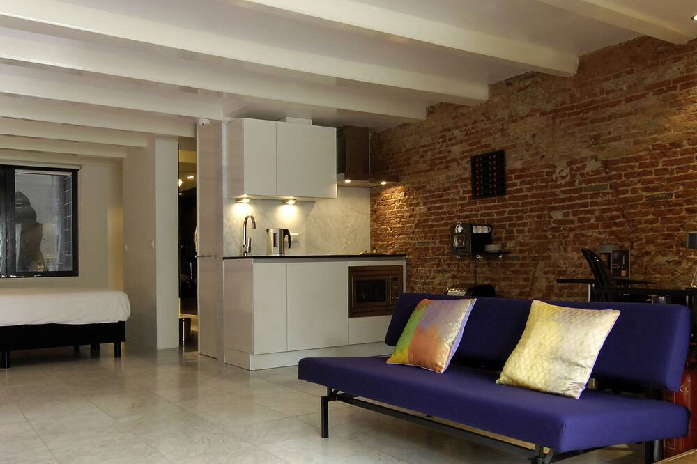 Photo of Livingroom in Canal Ring