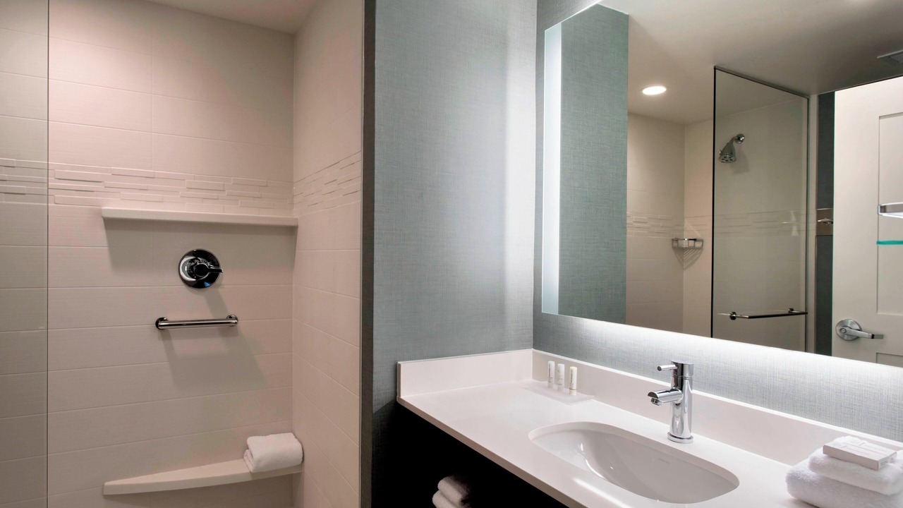 Photo of Bathroom in Riverhead