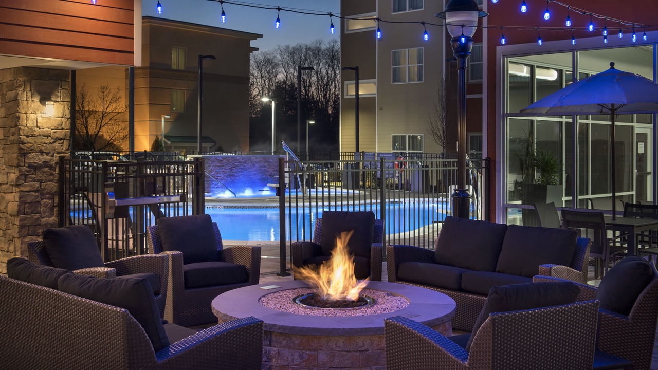 Photo of Patio Balcony in Riverhead