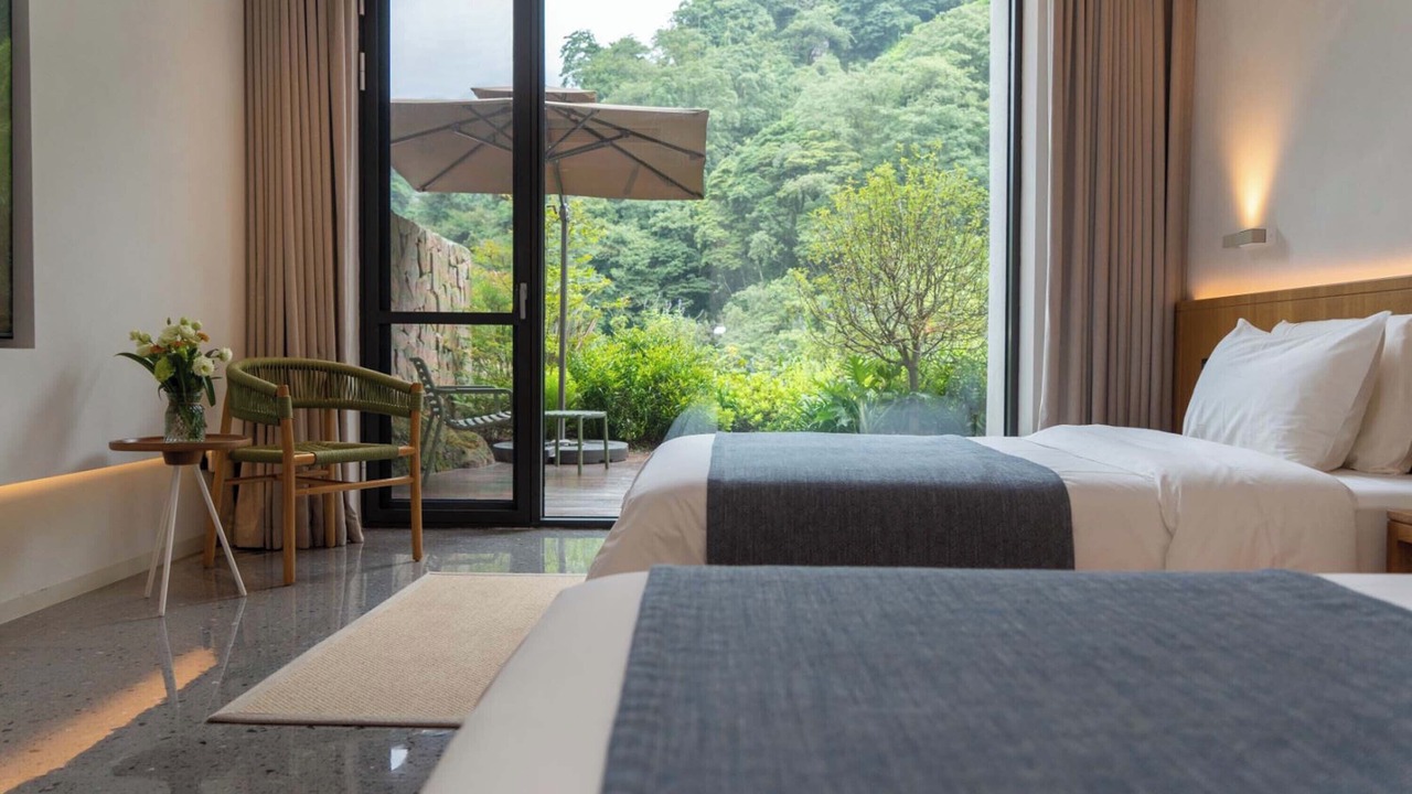 Photo of Bedroom in Emeishan