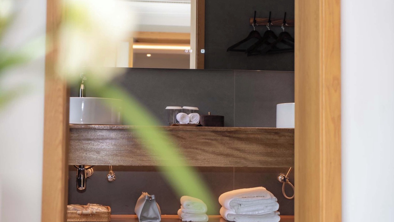 Photo of Bathroom in Emeishan