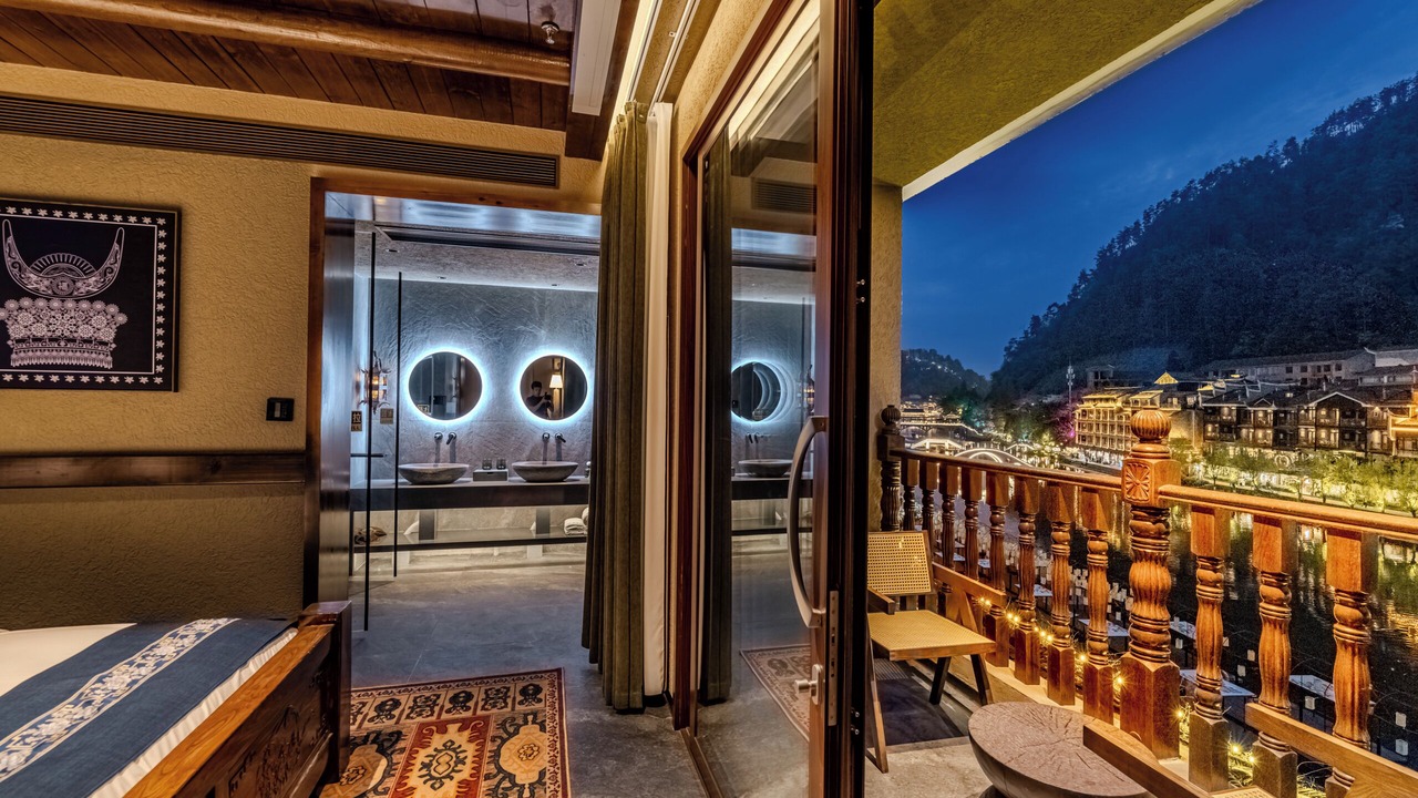 Photo of Bedroom in Fenghuang