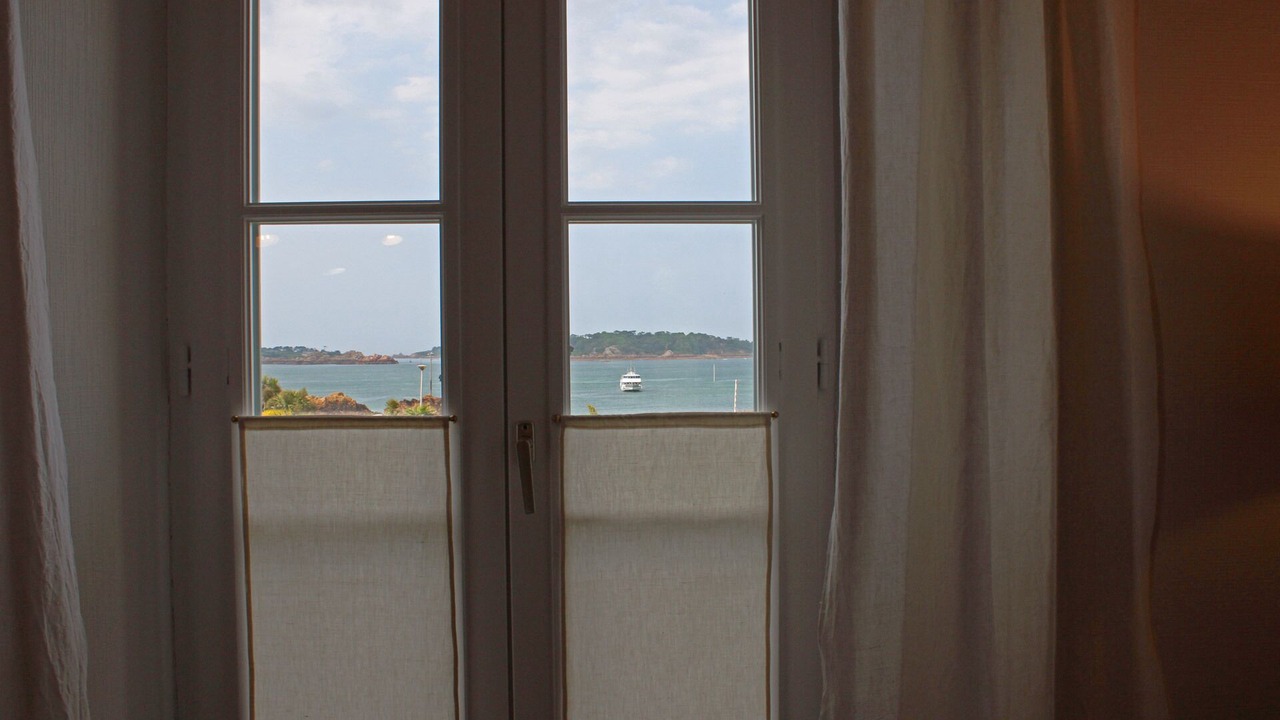 Photo of Bedroom in Ploubazlanec