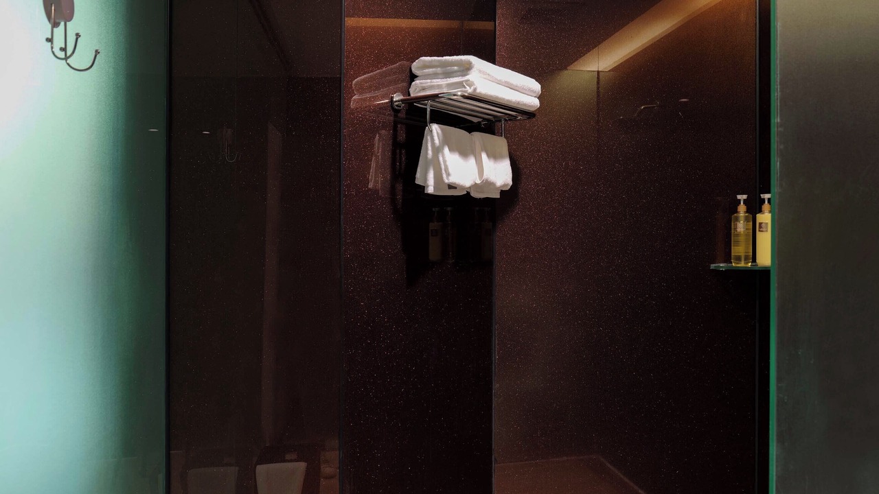 Photo of Bathroom in Shiqi District