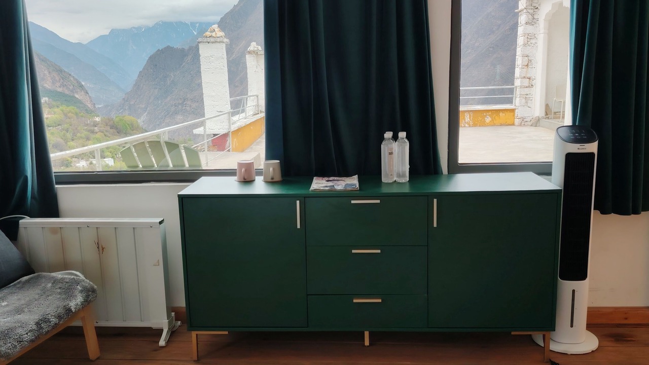 Photo of Bedroom in Garze