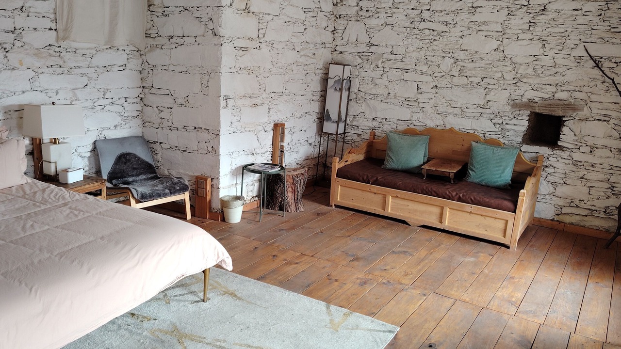 Photo of Bedroom in Garze