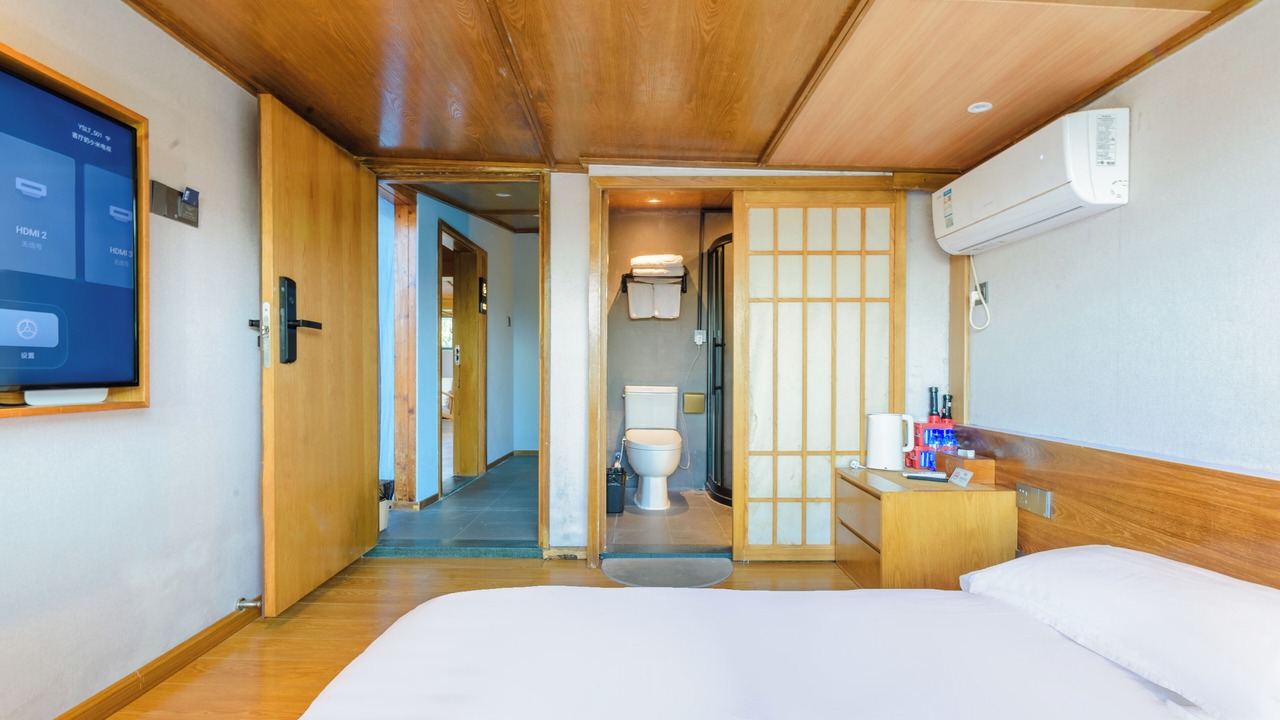 Photo of Bedroom in Futian CBD