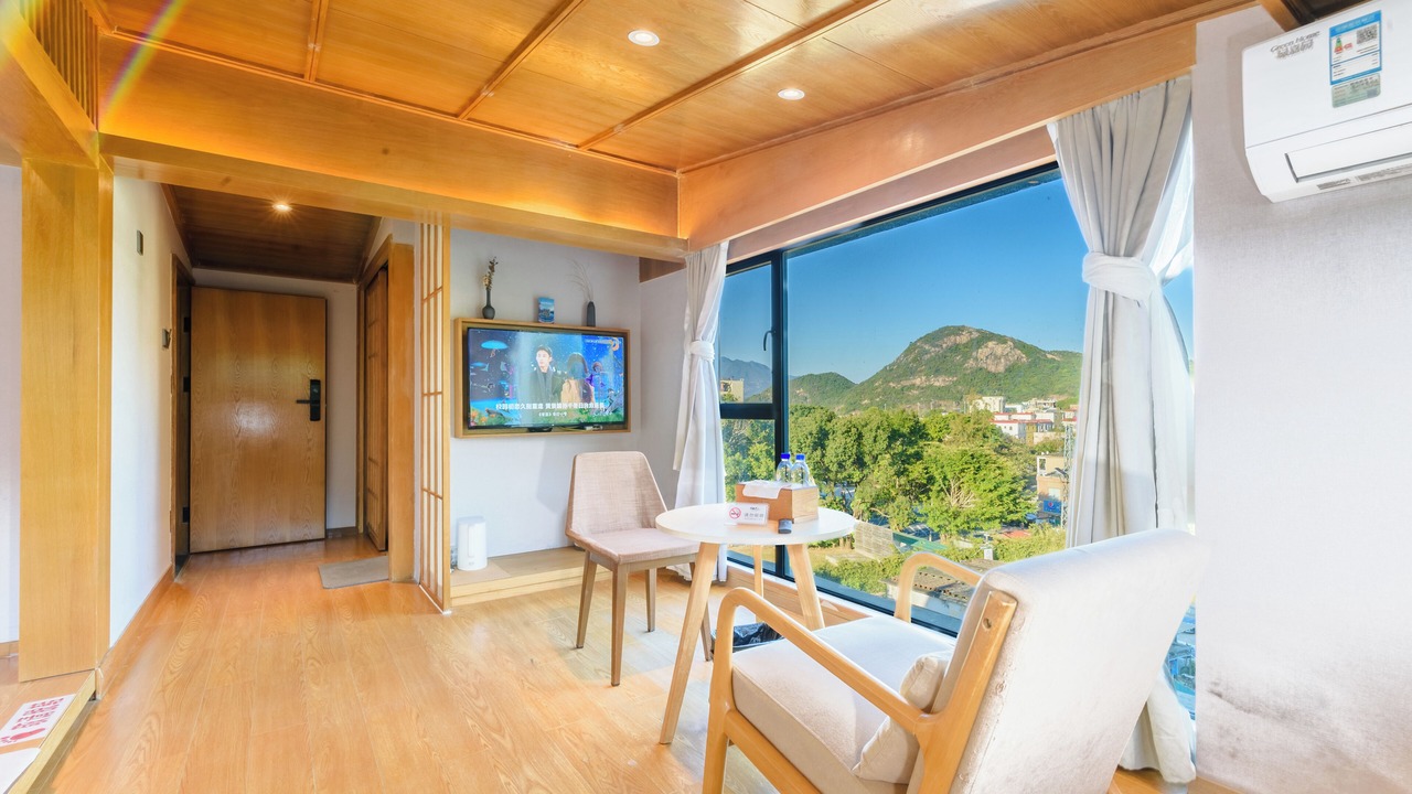 Photo of Bedroom in Futian CBD