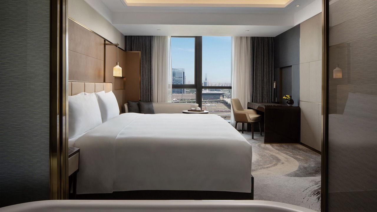 Photo of Bedroom in Erqi Square