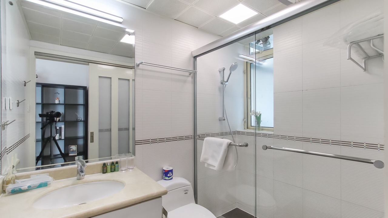 Photo of Bathroom in Xujiahui