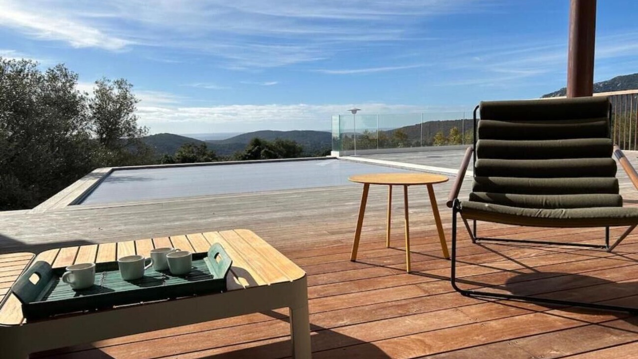 Photo of Patio Balcony in Monacia-d'Aullene