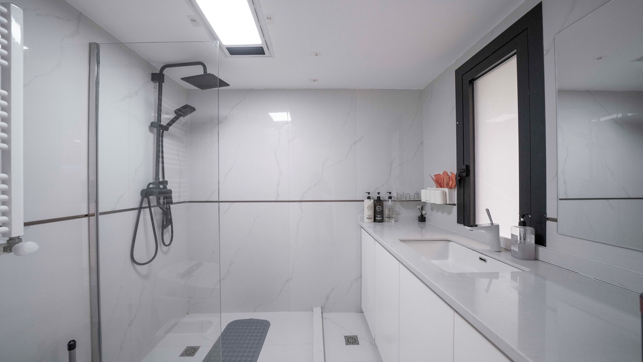 Photo of Bathroom in Downtown Shanghai
