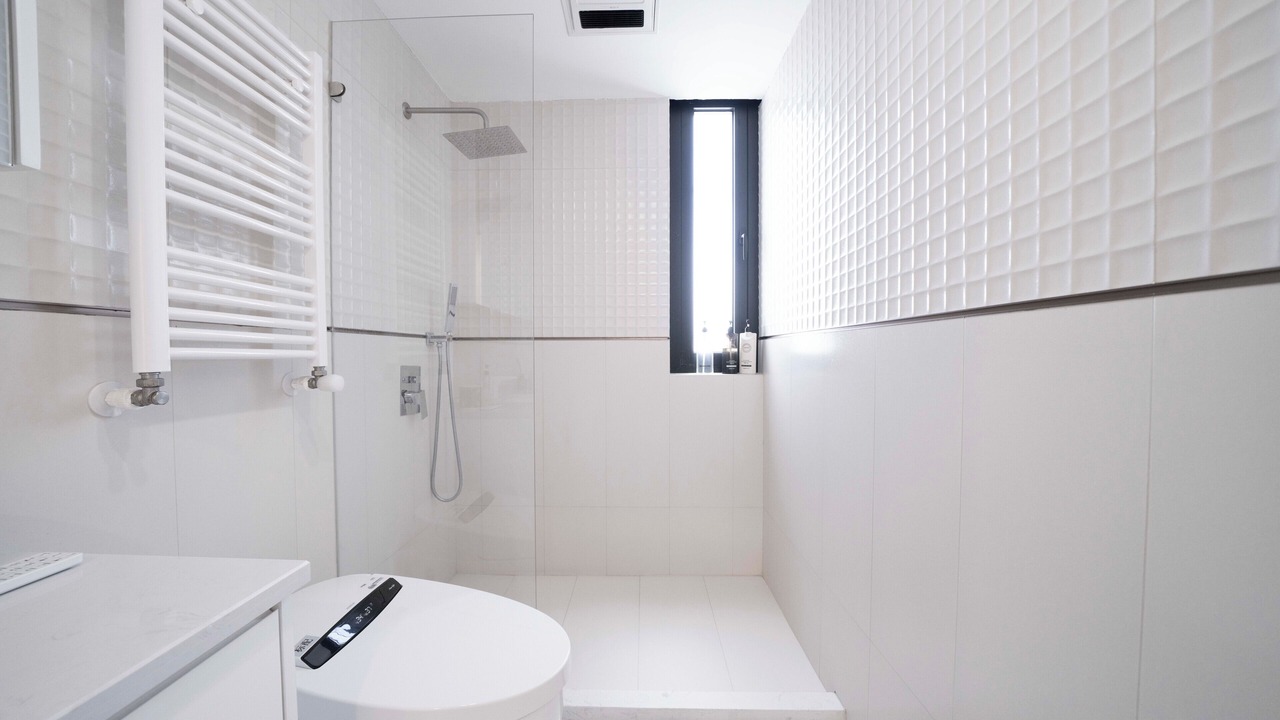 Photo of Bathroom in Downtown Shanghai