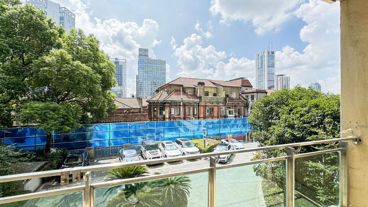 Photo of Patio Balcony in Downtown Shanghai