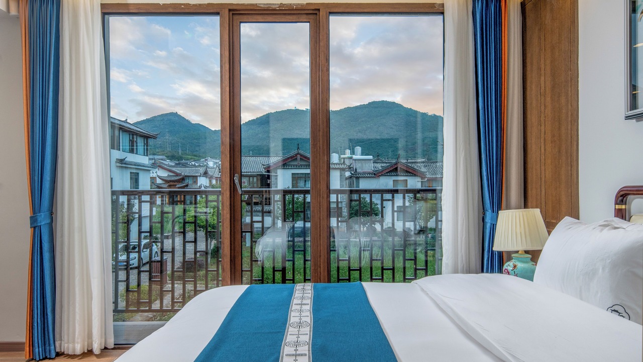 Photo of Bedroom in Dayan Old Town