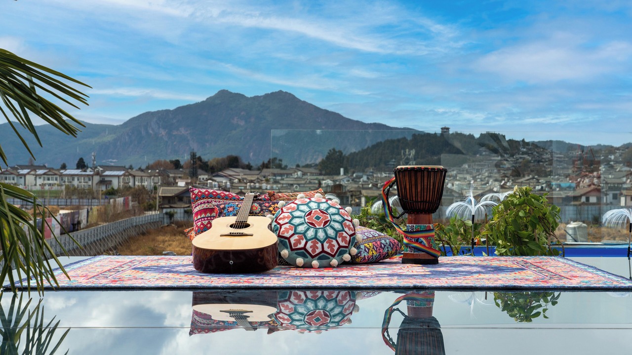 Photo of Patio Balcony in Dayan Old Town