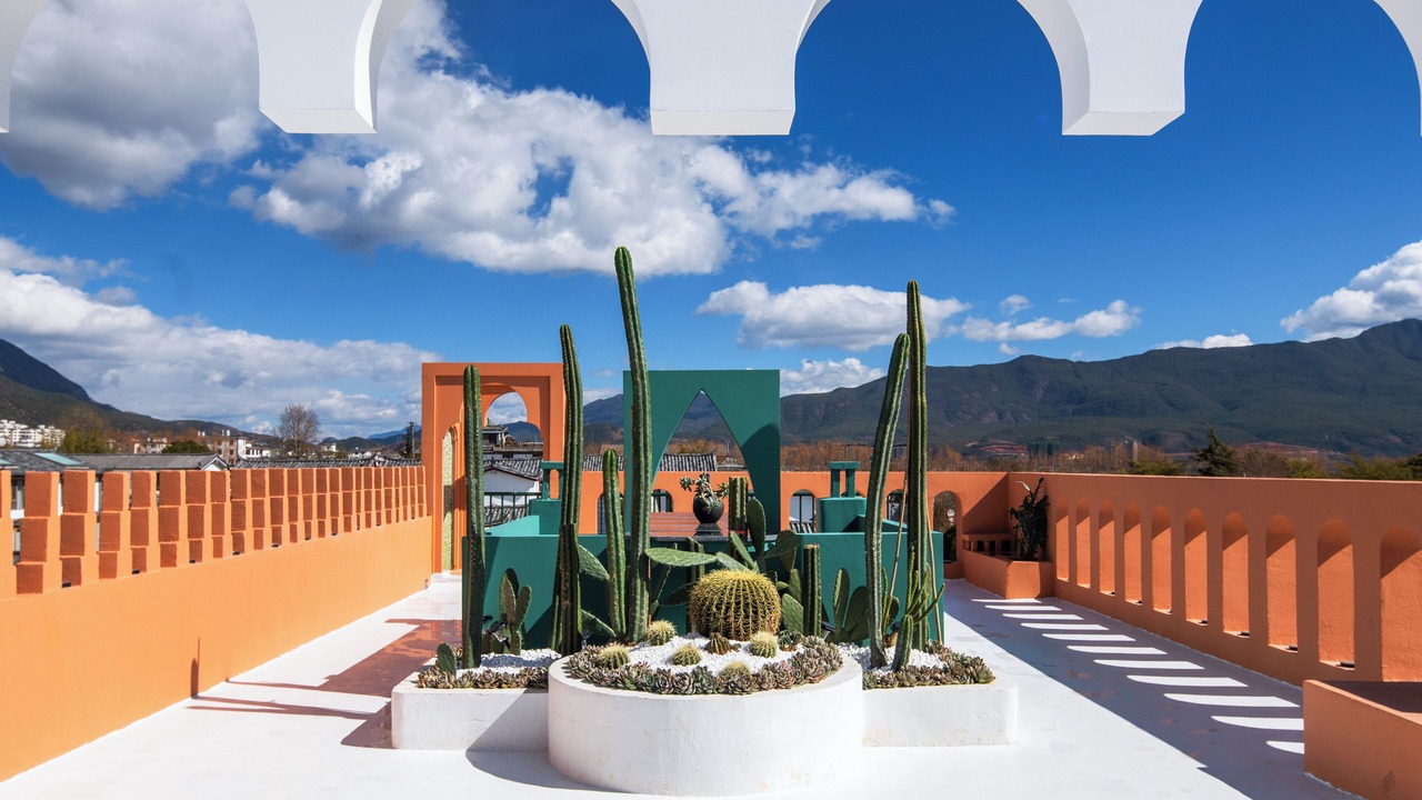 Photo of Patio Balcony in Dayan Old Town