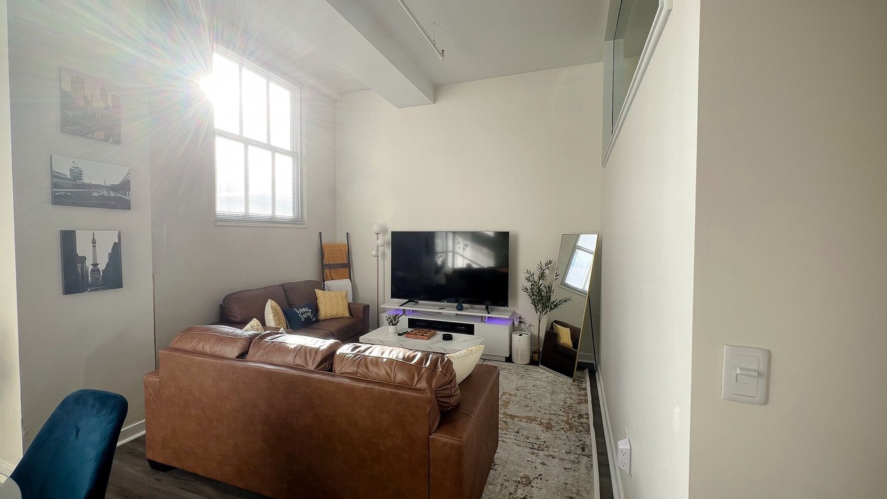 Photo of Livingroom in Wholesale District
