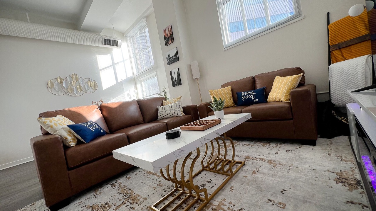 Photo of Livingroom in Wholesale District