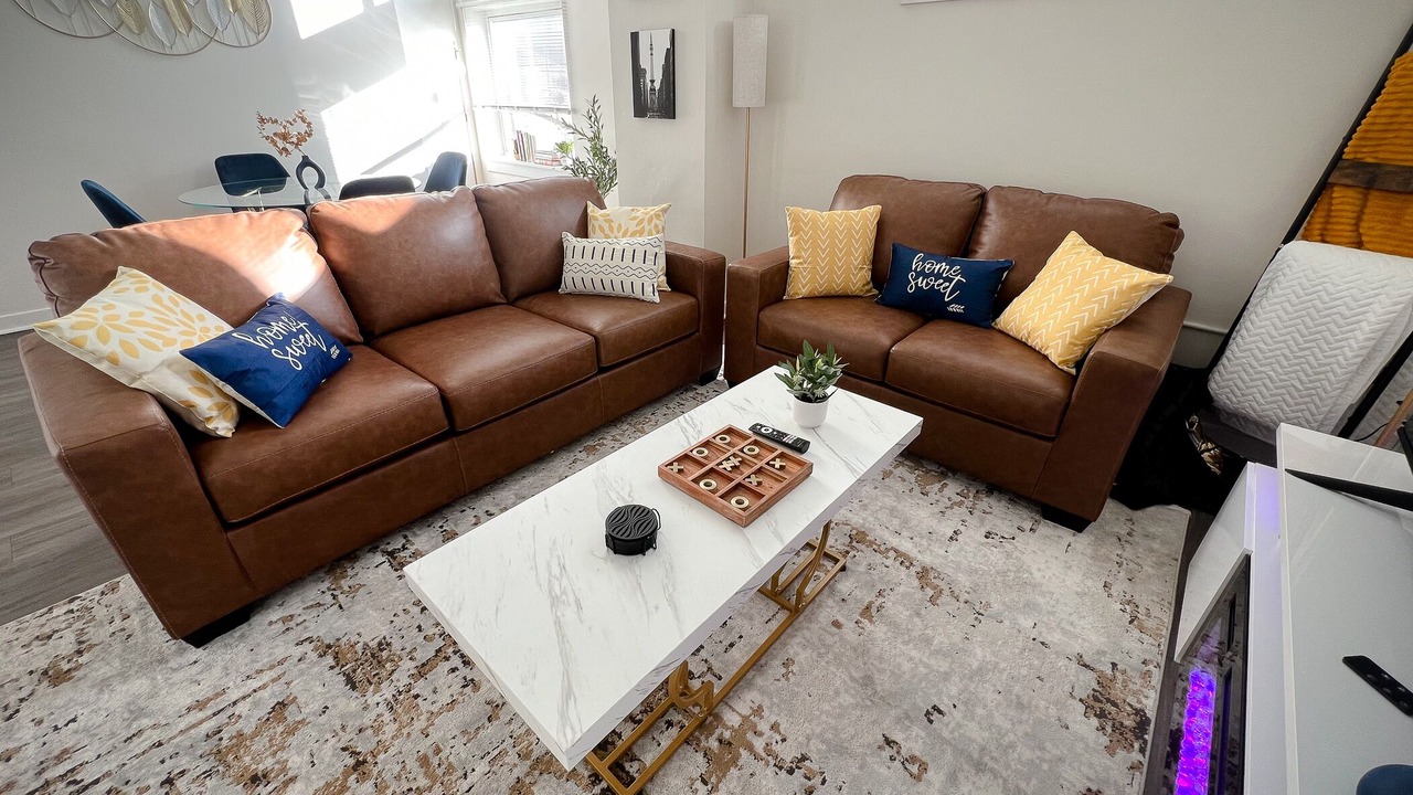 Photo of Livingroom in Wholesale District