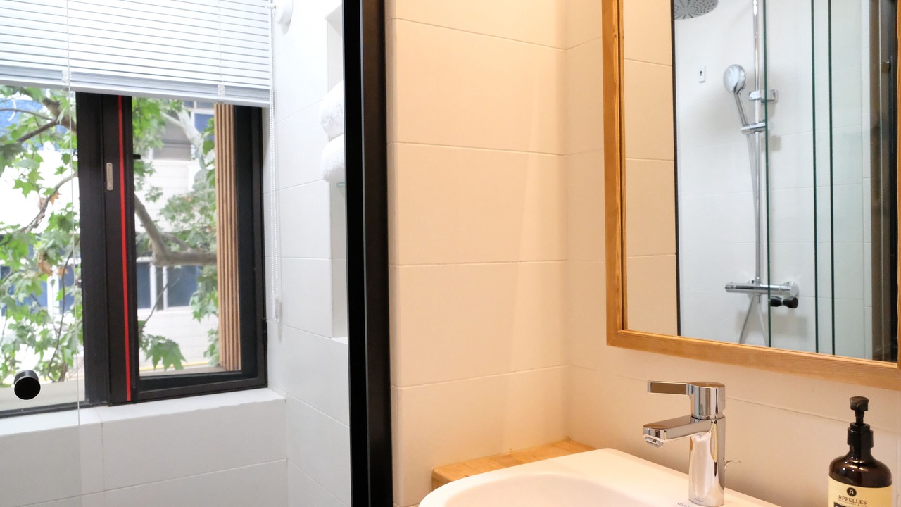 Photo of Bathroom in Zhonglou Shangquan