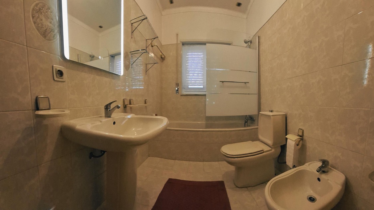 Photo of Bathroom in Vitorino das Donas