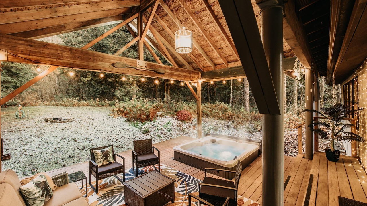 Photo of Patio Balcony in Maple Falls