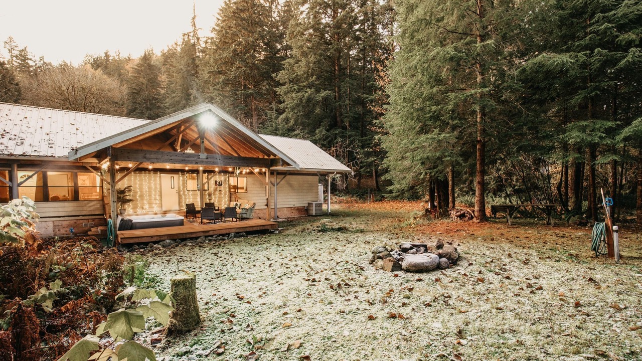 Photo of Outdoor in Maple Falls