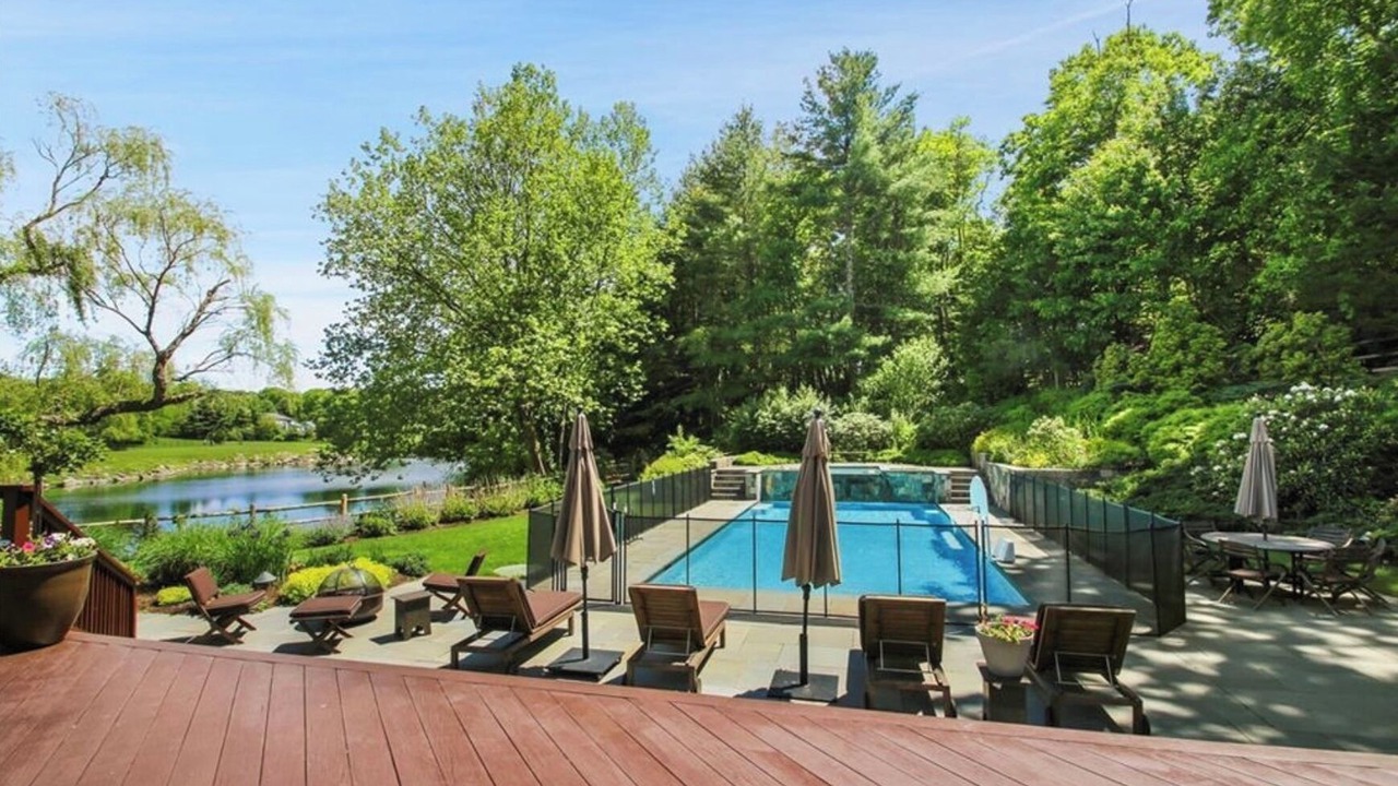 Photo of Outdoor in Westport