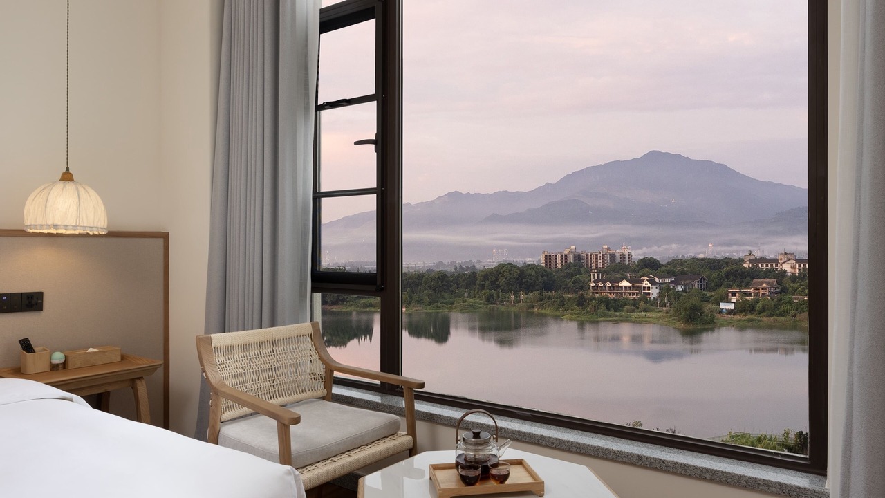 Photo of Bedroom in Emeishan