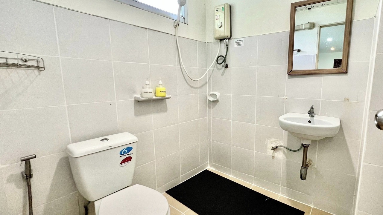 Photo of Bathroom in Mak Khaeng