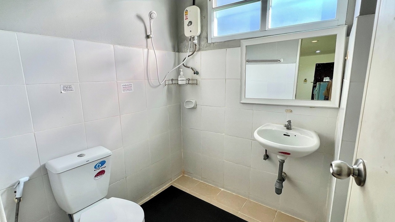 Photo of Bathroom in Mak Khaeng