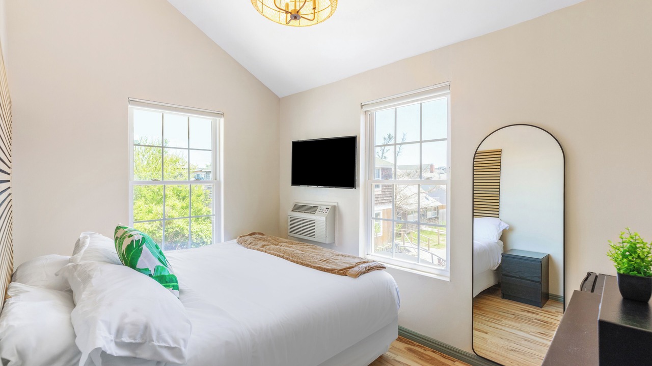 Photo of Bedroom in Ocean Beach