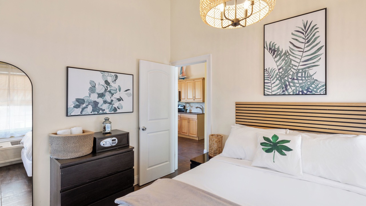 Photo of Bedroom in Ocean Beach