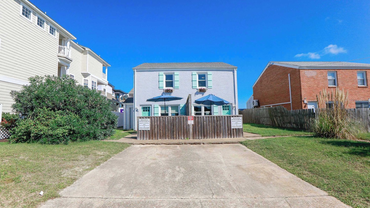 Photo of Outdoor in Chic's Beach