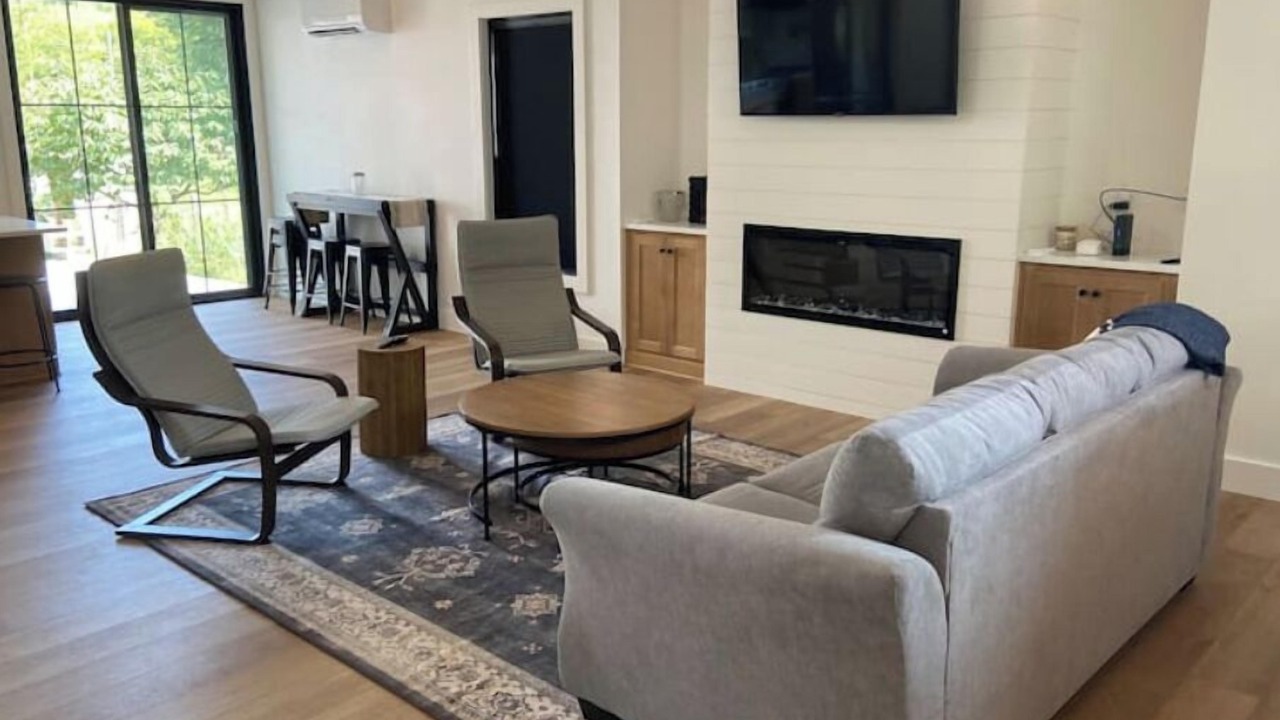 Photo of Livingroom in Bedford