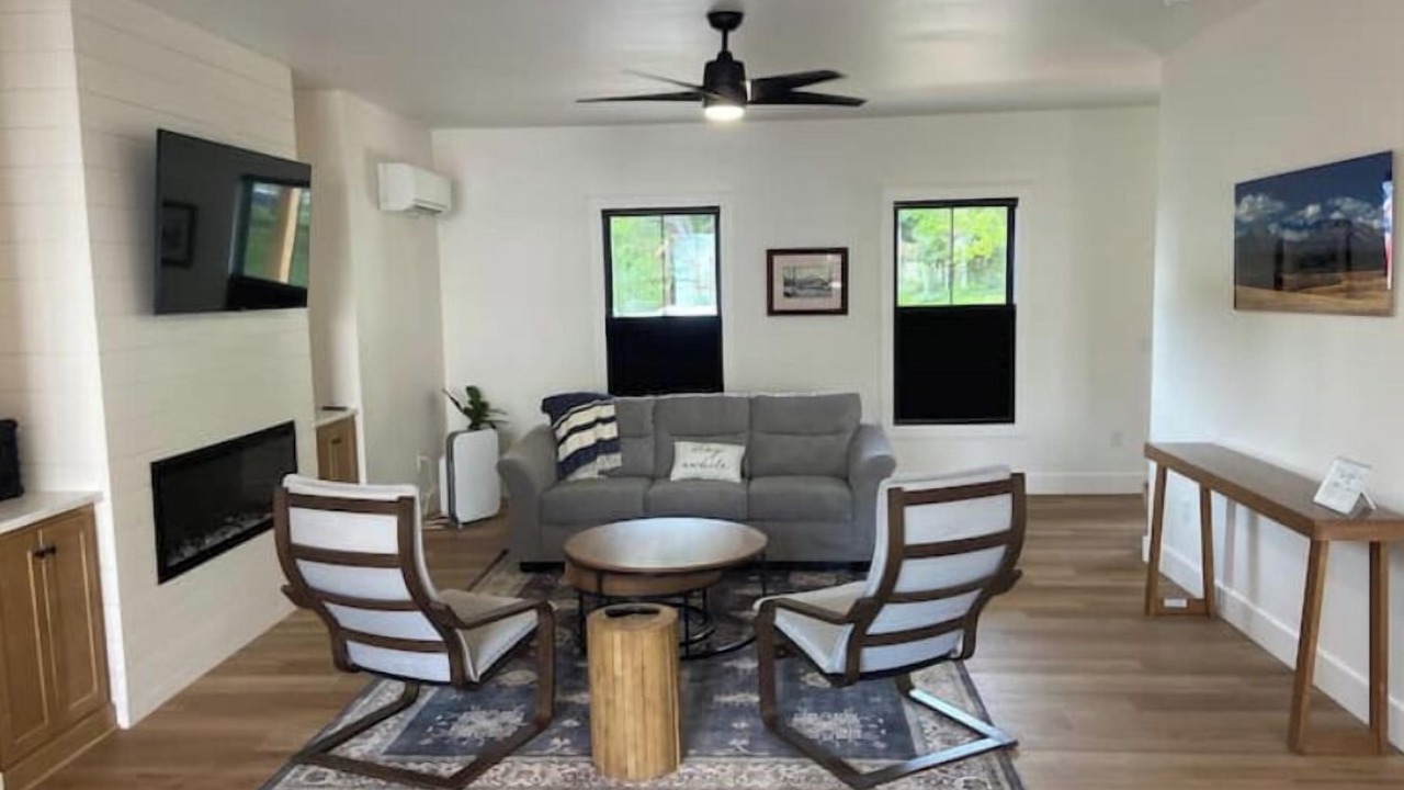 Photo of Livingroom in Bedford