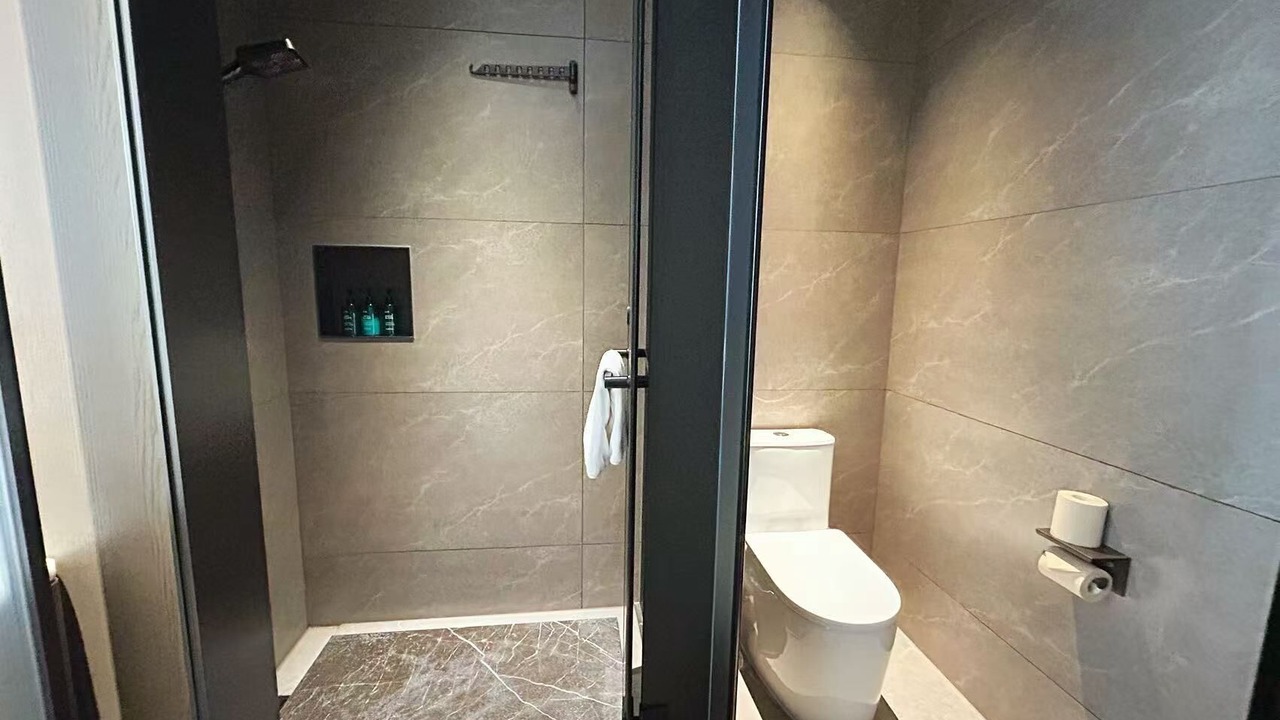 Photo of Bathroom in Lintong District